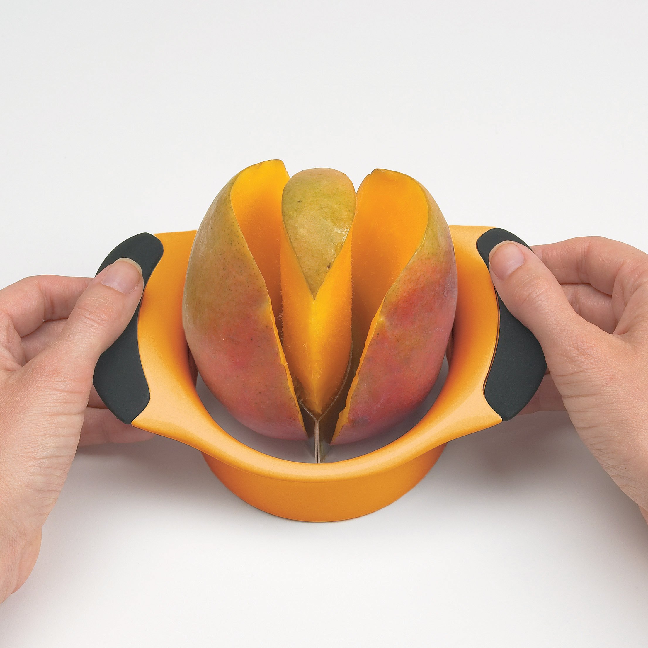 OXO Mango Cutter 1067504 V3