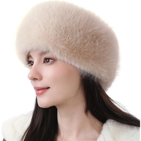 Lillu winter headband Lillu Winter - Lillu Winter 添加了1 张新照片— 和Jana Wulcan main image 2