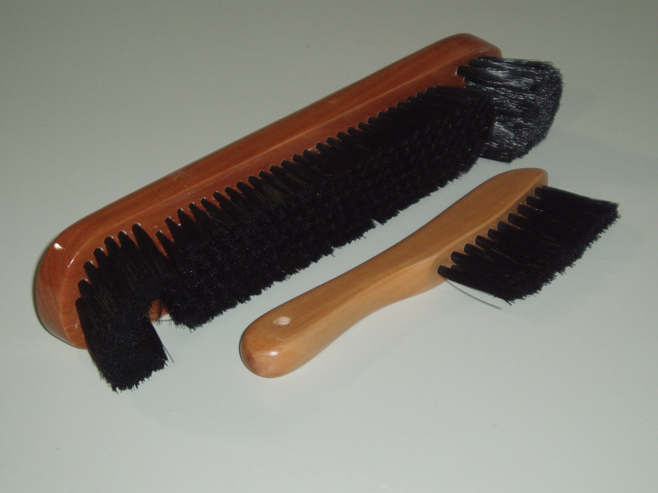 POOL/SNOOKER TABLE 12" BRUSH AND RAIL **