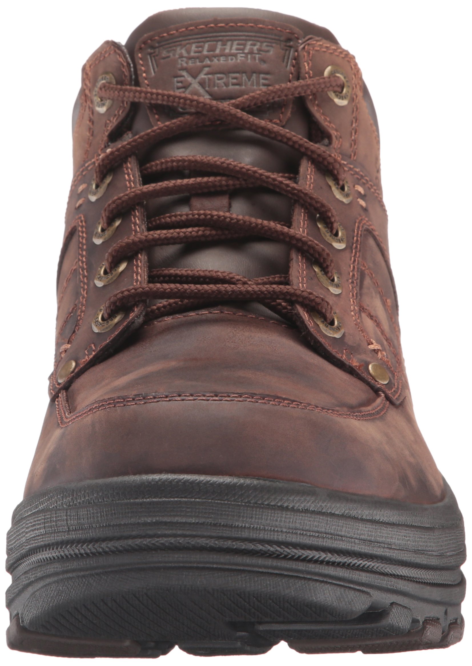 skechers men's holdren lender chukka boot