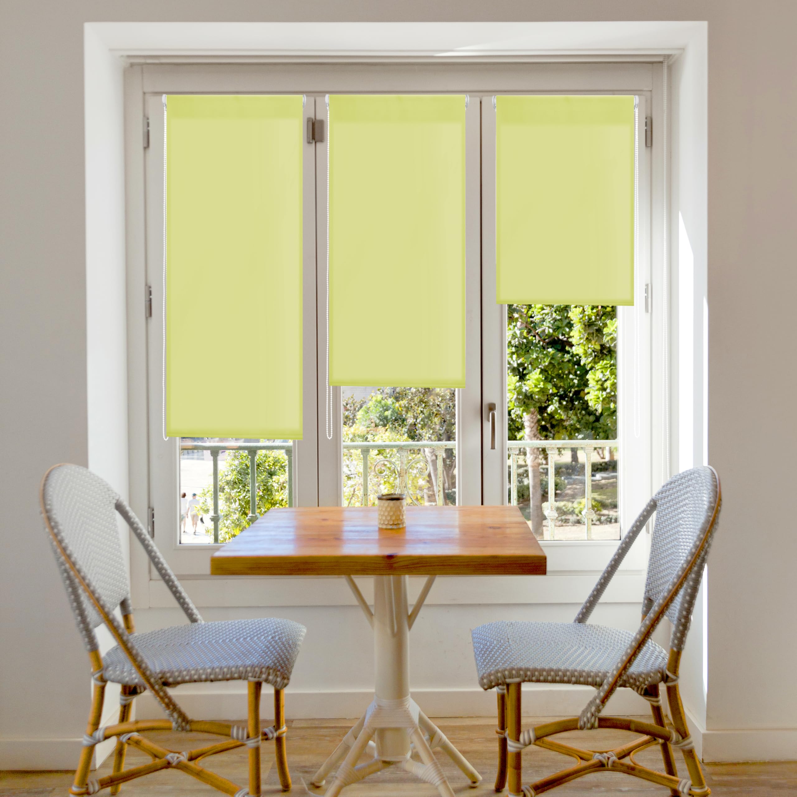 Blindecor Plain - Aure “No Tools Required”. Translucent Roller Blind, Pistachio, 42x180 cm (width x height)
