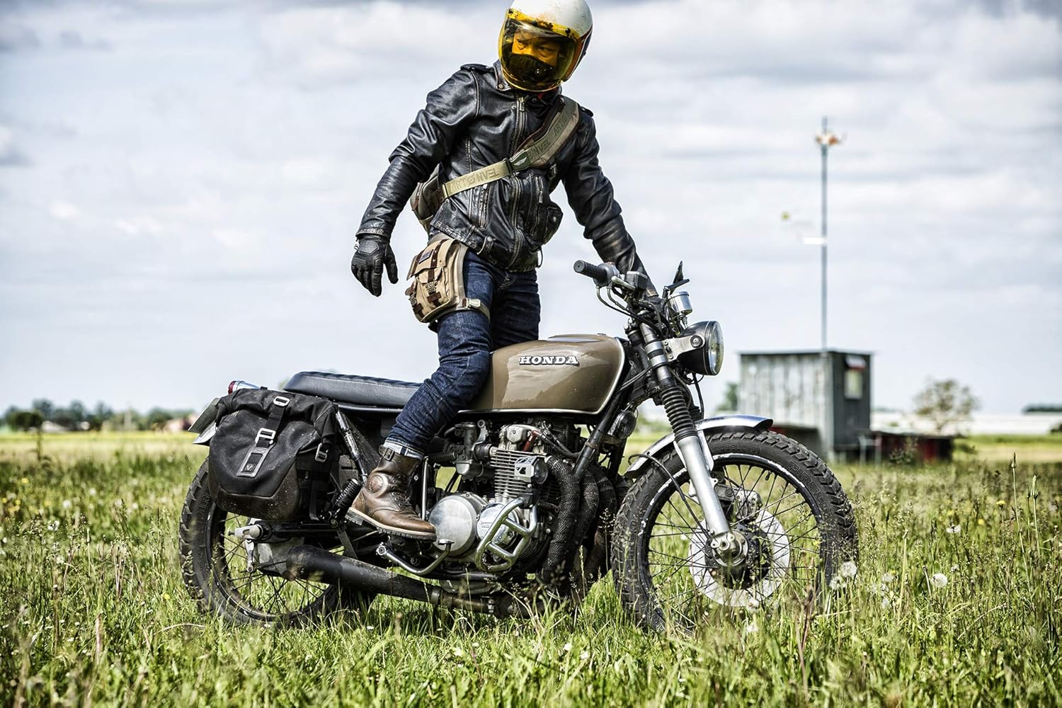 Imperm/&eacute;able /& L/&eacute;ger Sacoche Ajustable Sacoche de Jambe Moto Military Cuir de Vachette Pleine Fleur Vintage /& Cuir Velours Garantie 3 Ans Ergonomique ARTONVEL Durable