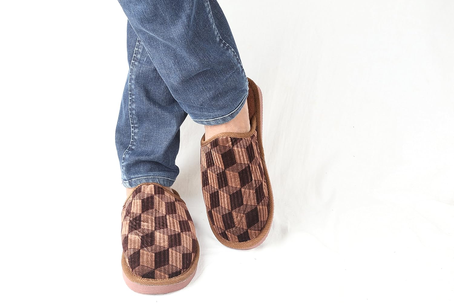r&m unisex home rubber flip-flops