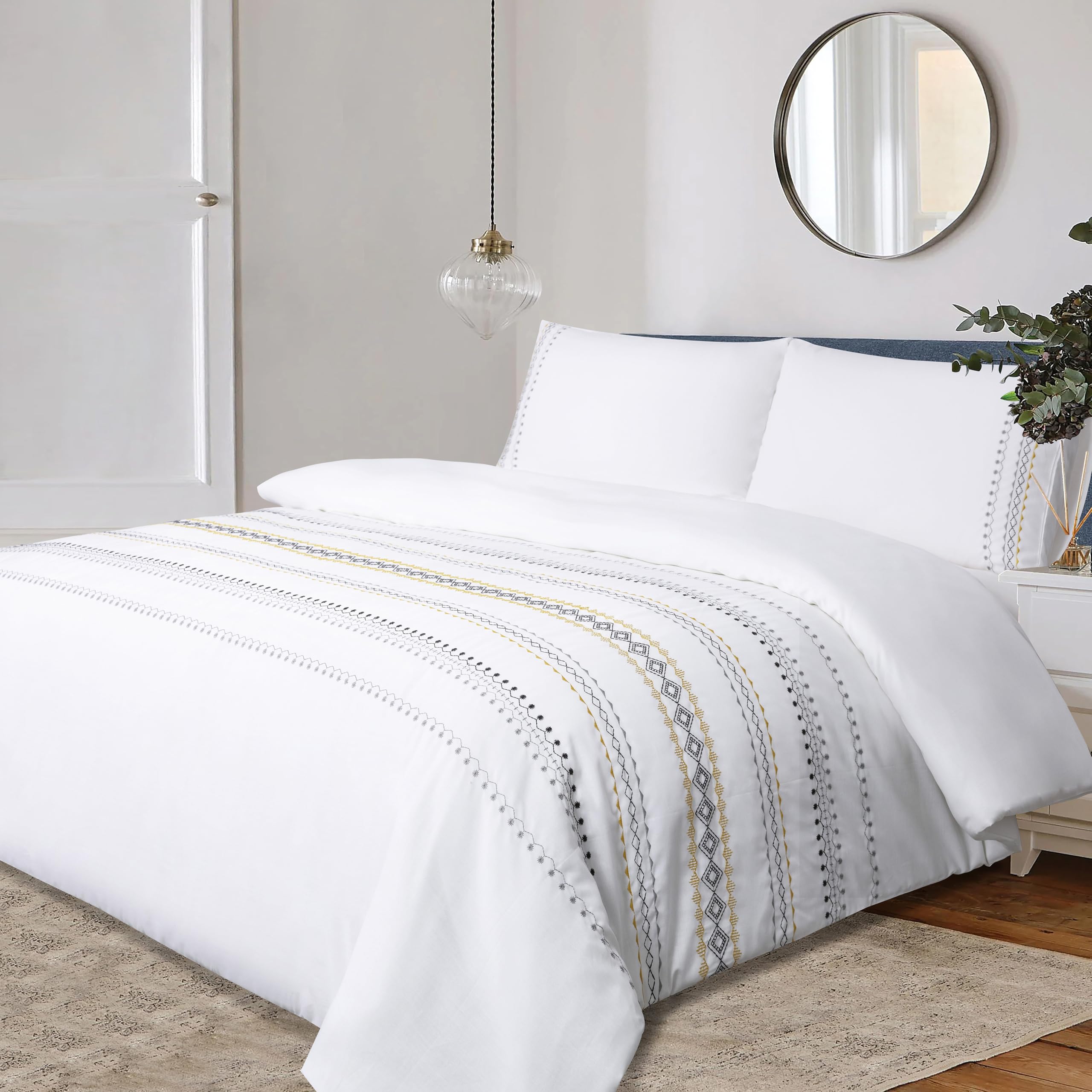 YINFUNG Double Bedding Set White Cotton Duvet Cover Sets Embroidered Geometric Striped Pattern Luxury Breathable Quilt Cover with 2 Pillowcases (White, Double 200x200 cm) — image 1