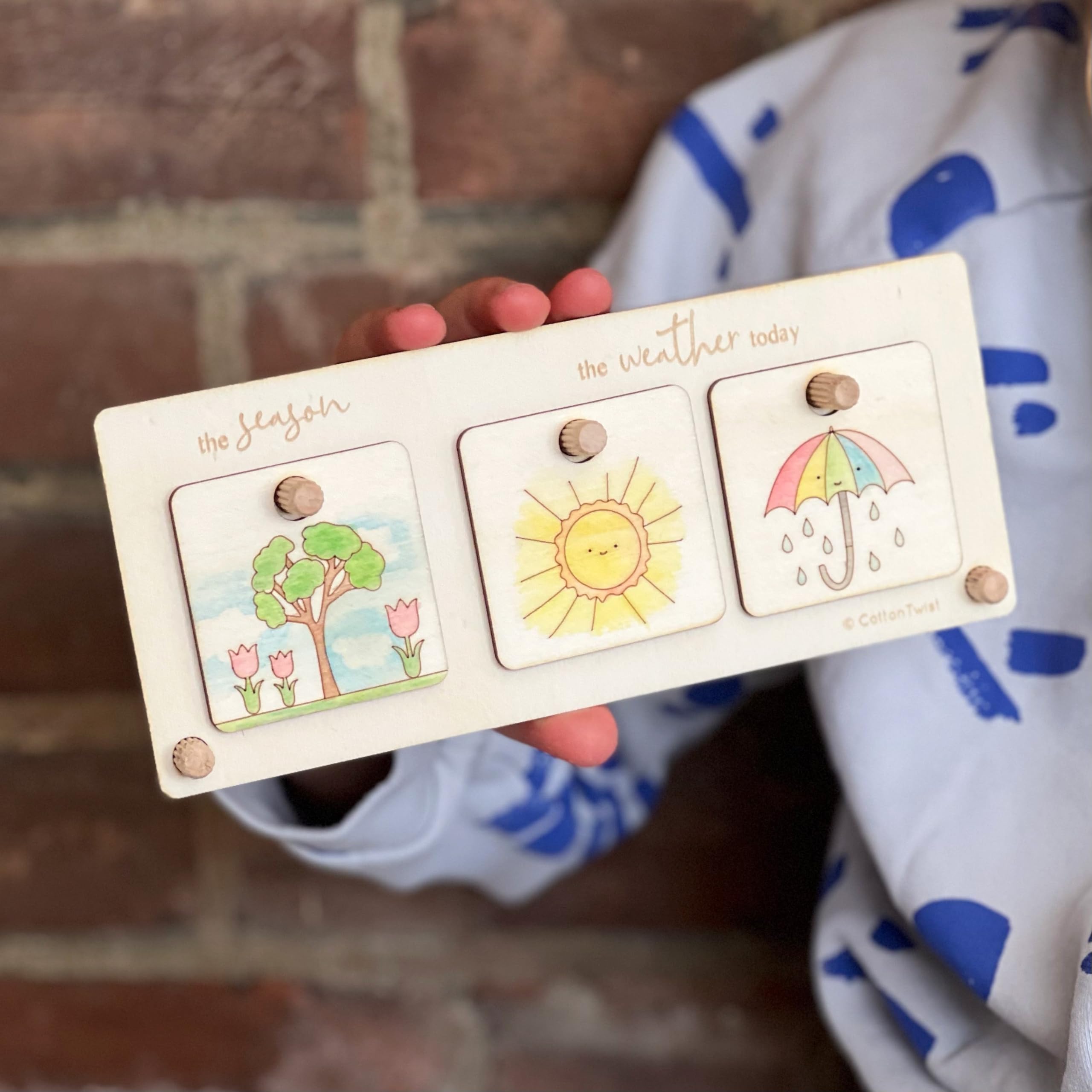 COTTON TWIST Kids Make Your Own Weather Chart Play Set - Stand with Seasons Tokens and Pencils - Children Educational Fun Game Kit for Boys and Girls