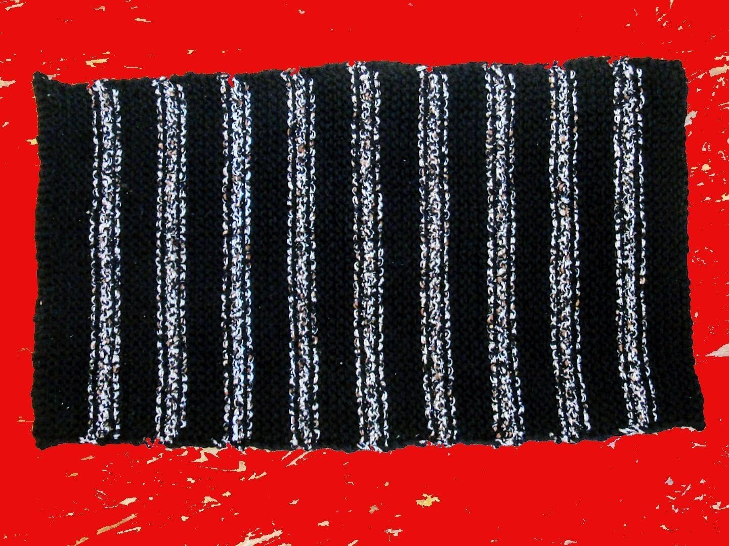 Hand-knitted carpet/textile yarn/zpagetti/dimensions 82x42/Hand-knitted carpet/textile yarn/HANDMADE !!! Unique !!!!!!!