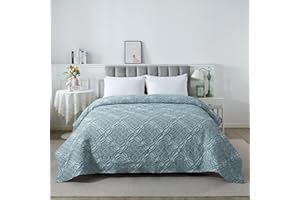 Caressma Bedspread Agate Green King Size, Vintage Cozy 3D Geometric Decorative Jacquard Coverlt, Super Soft for Couch and Bed, Travel Lightweight Qulit (108” x 90”)