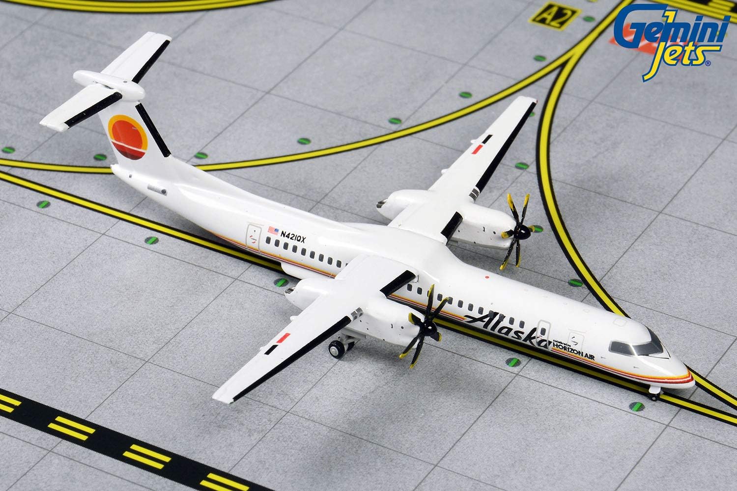 GeminiJets GEMGJ1879 1:400 Alaska Bombardier Dash 8 Q400 Reg #N421QX 'Horizon Air Retro Livery' (pre-Painted/pre-Built)