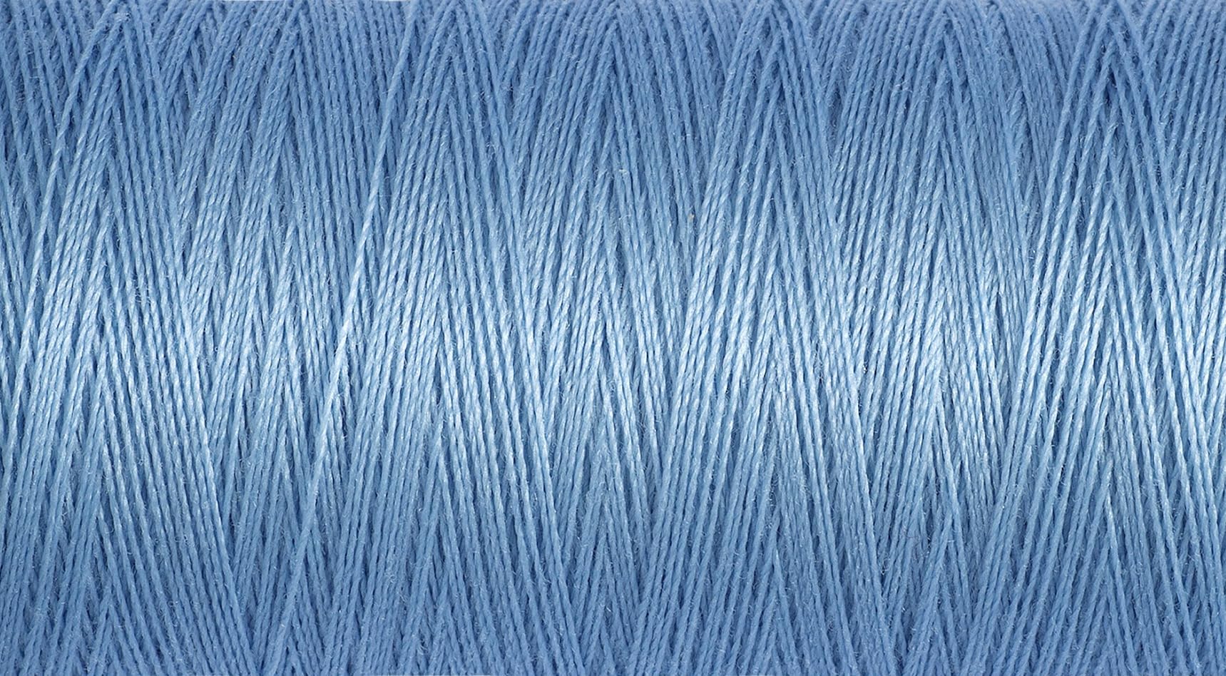 Gutermann Sew All Polyester Thread, 250Mtr, Baby Blue (0143), 5.5 x 2.7 x 2.7 cm — image 1