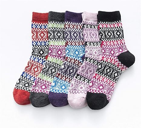 Amazon Co Jp 靴下 暖かい冬の靴下を保つ韓国のkawaii原宿靴下の女性秋と冬のウールの靴下 Color Gold Size Eur35 40 ホーム キッチン