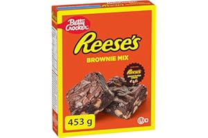 Betty Crocker Reese's Peanut Butter Chocolate Fudge Candy Brownie Mix, Made with Reese's Peanut Butter Chips, 453 Grams Packa