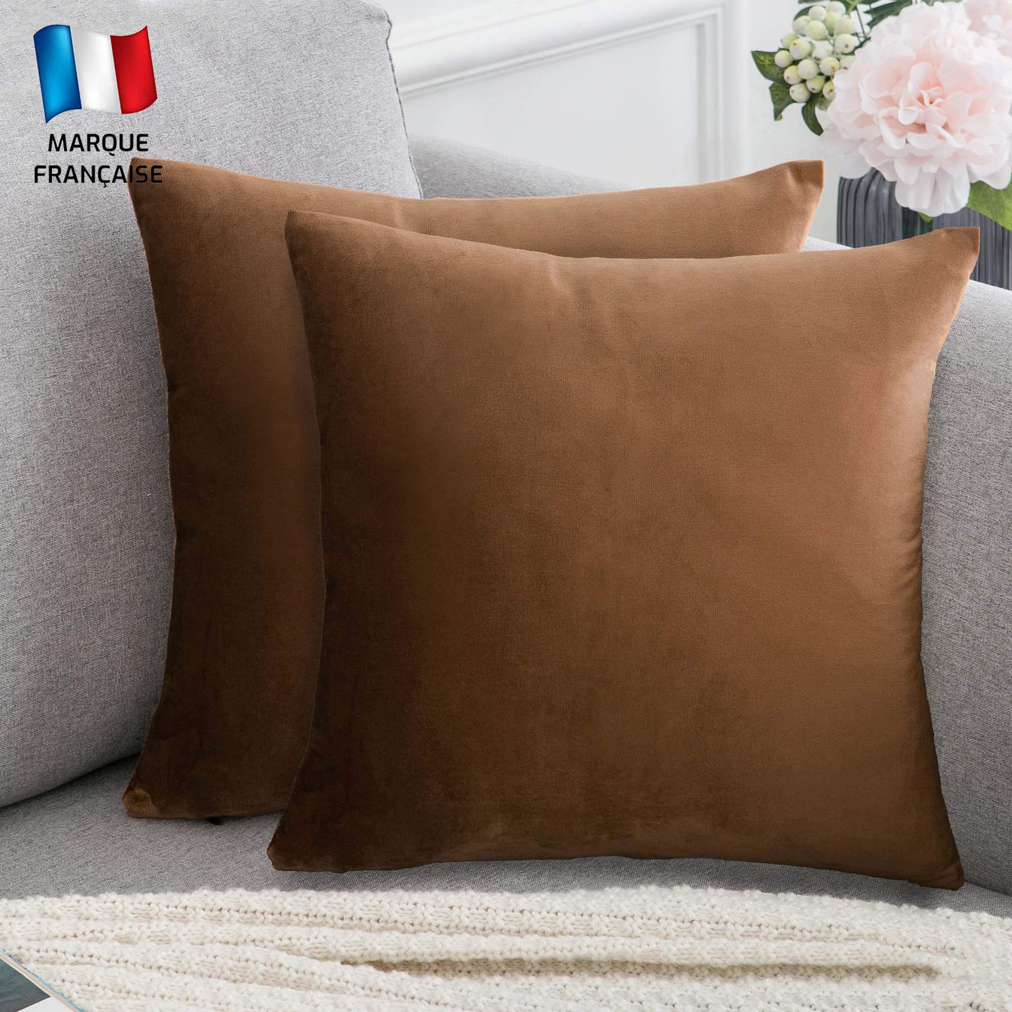 Douceur De Plumes Set of 2 Decorative Cushion Cover Brown Velvet 18x18 Inch Plain, Soft and Modern Rectangular Pillowcase, Scandinavian Living Room Decoration Bedroom Sofa (2 Brown)