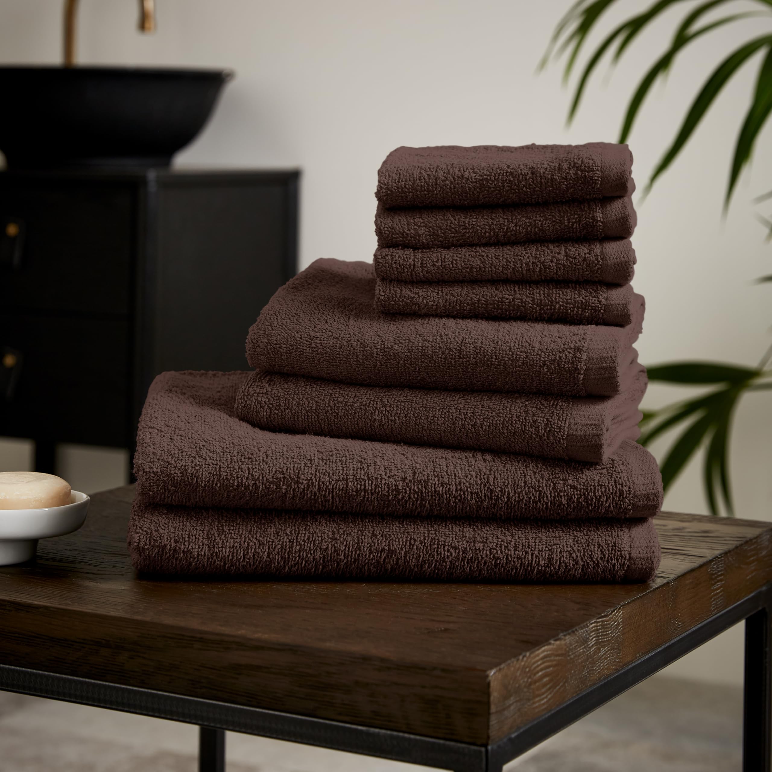 Catherine Lansfield Quick Dry Cotton 8 Piece Towel Set Chocolate — image 1