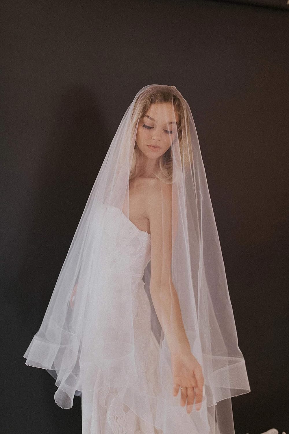 Passat 1Tier 2.5Modern Horsehair Wedding Veil Soft Tulle Cathedral Wedding Veil For Bridal Veils H73
