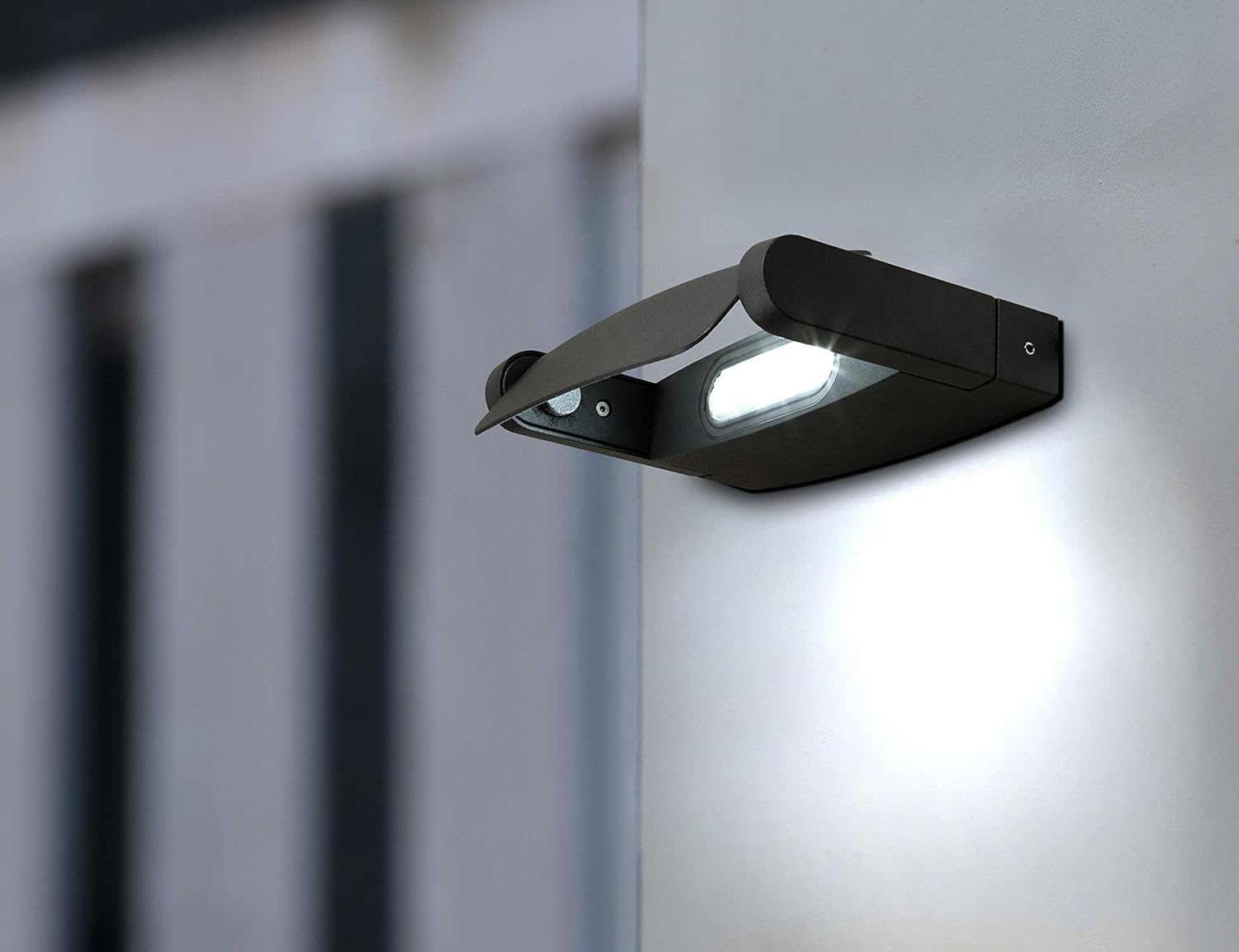 Fiduciashop - Eco Light Außenwandleuchte (LED-Spot, anthrazit, Aluminium, 9 W, 5 x 19 x 18 cm, A+) für nur 13,99€ inkl. Versand