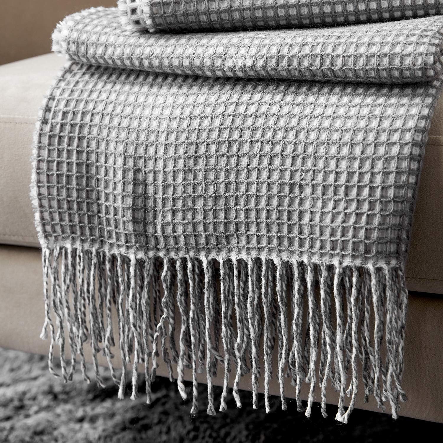 Hansleep Knitted Throw Blanket Ultra Soft Fuzzy Waffle Throw Blanket with Decorative Tassel for Couch Sofa Bed Crib Stroller, 50 x 60 Inches (Grey & White): Home & Kitchen
