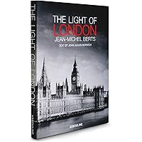 Amazon.com: The Light Over London: 9781501196416: Kelly, Julia: Books