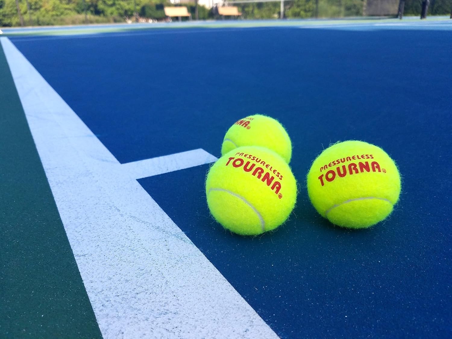 Tourna Mesh Carry Bag of 18 Tennis Balls: Sports & Outdoors