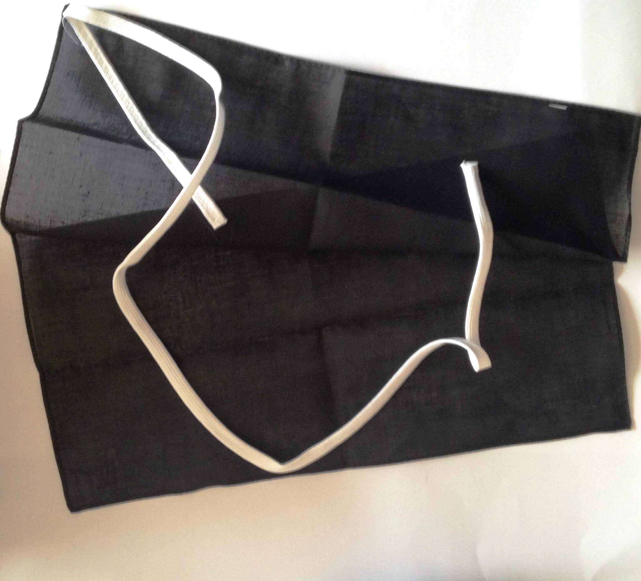 Premium Clarinet Pull-through Cloth - Black (Weighted Handkerchief Style)