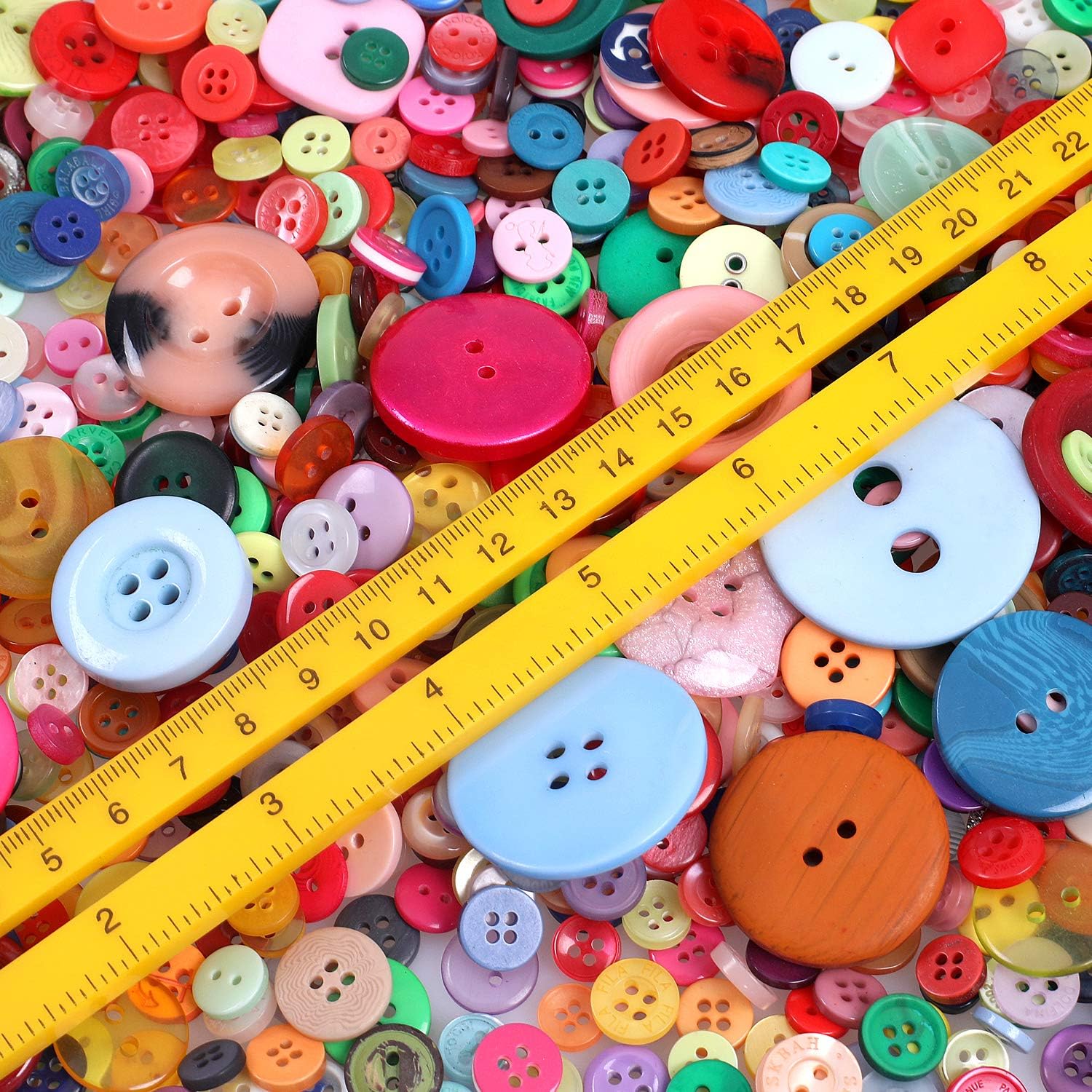 900pcs Colorful Buttons, Plastic Craft Buttons, Doll Buttons – Round ...