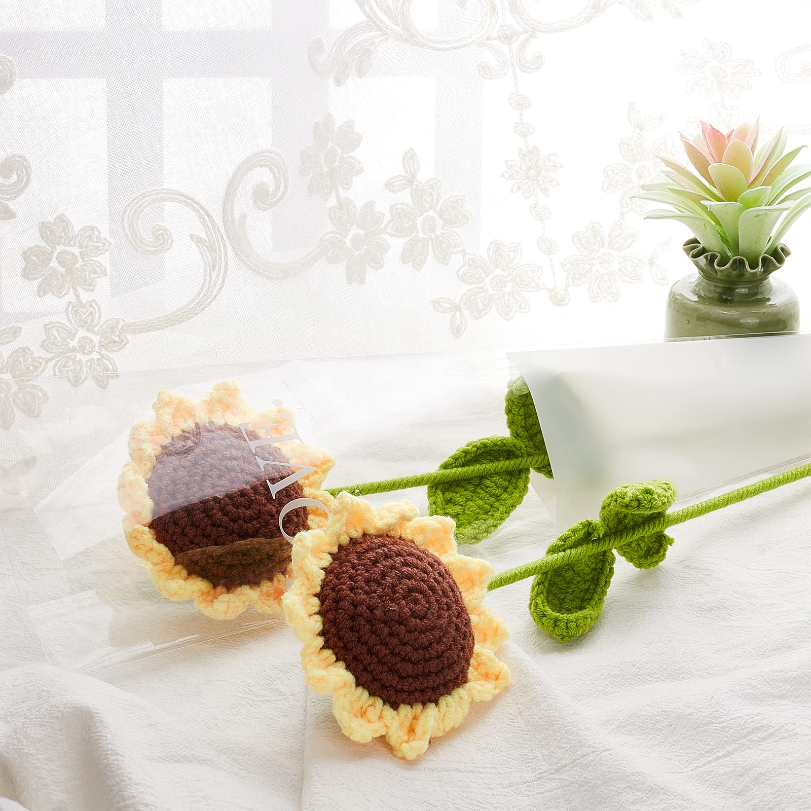 FINGERINSPIRE 2pcs Handmade Knitted Sunflowers with Bouquet Bag Artificial Knitted Flowers Handmade Crochet Sunflowers Single Sunflower for Home Decor Wedding Bouquet