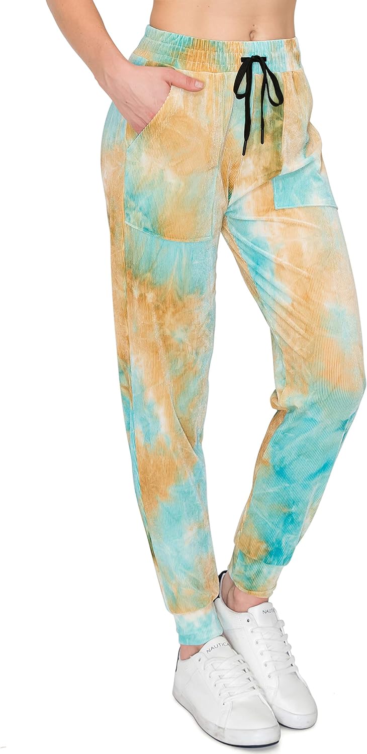 white joggers with pockets