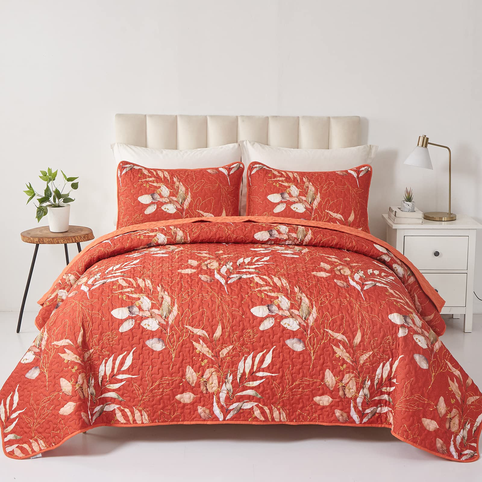 Photo 1 of Burnt Orange Quilt Sets Queen Size,3 Pieces Floral Queen Quilt Set Terracotta Leaf Quilt Soft Bedspread Queen Size Bedding Set for All-Season (96"x90")