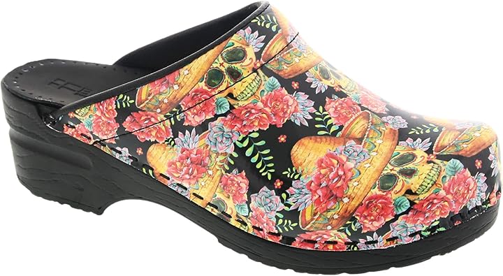 skull clogs women's
