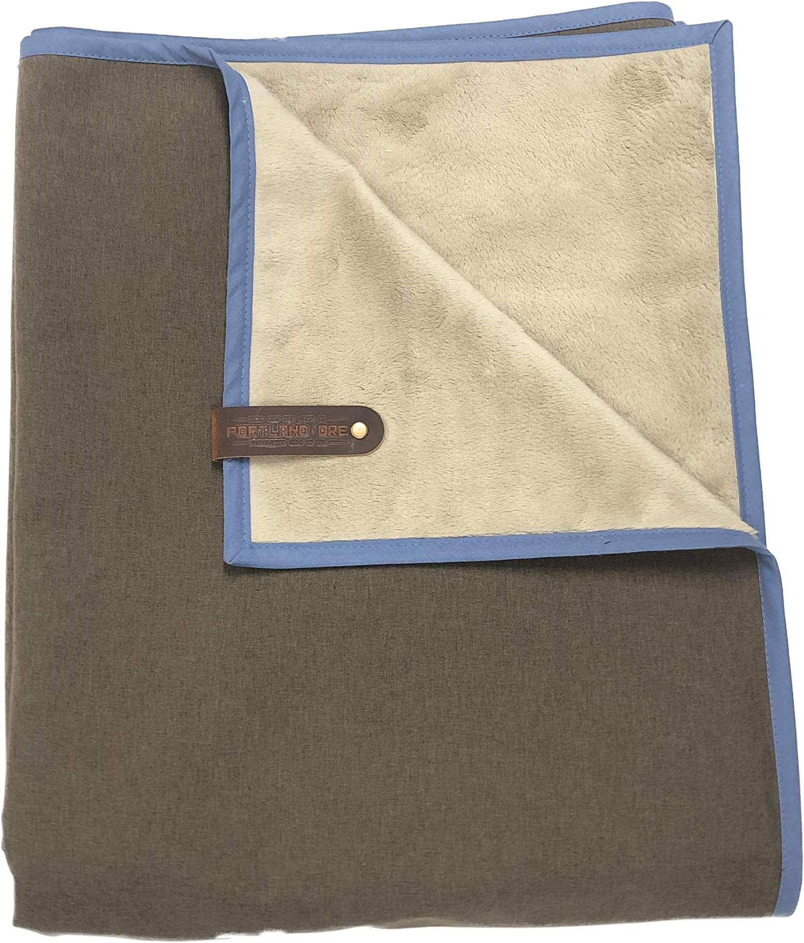 Belmont Blanket HELLAGOOD Blanket Waterproof Fleece Outdoor Camping and Stadium Blanket - Handsewn in Portland, USA