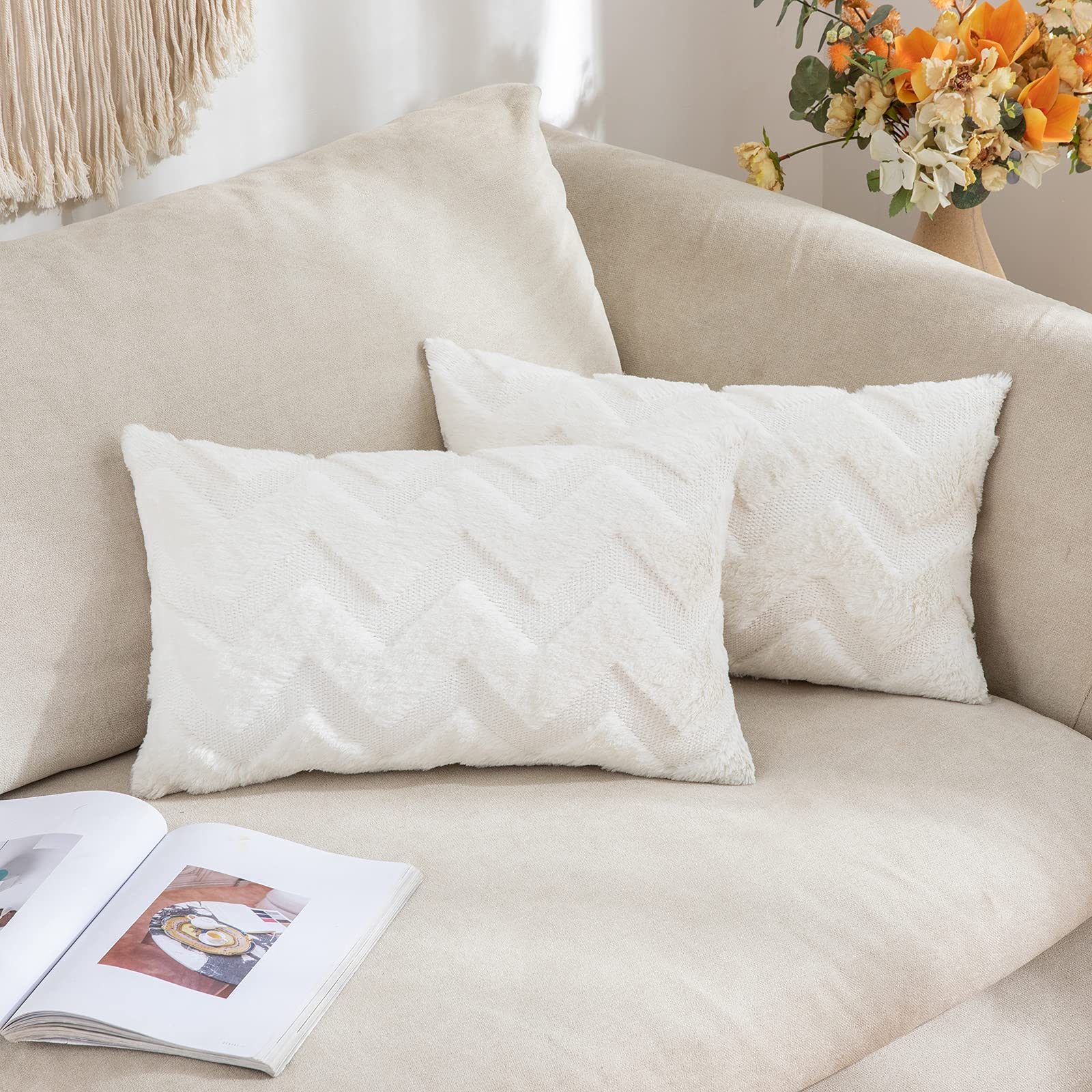 MIULEE Set of 2 Wool Cushion Covers, Soft Polyester, for the Sofa, Wavy, Decorative with Concealed Zip for the Living Room and Bedroom, 30 x 50 cm, Cream