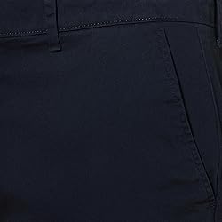 Amazon Essentials Men's Athletic-Fit Casual Stretch