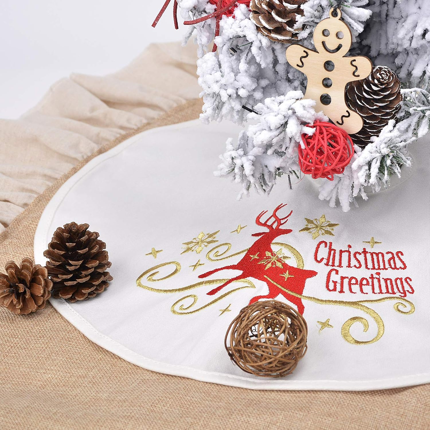 yuboo Mini Tree Skirt, 15 Inches Small Christmas Tree Skirt Embroidered Elk for Xmas Decorations: Home & Kitchen