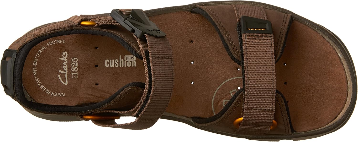 clarks mens walking sandals