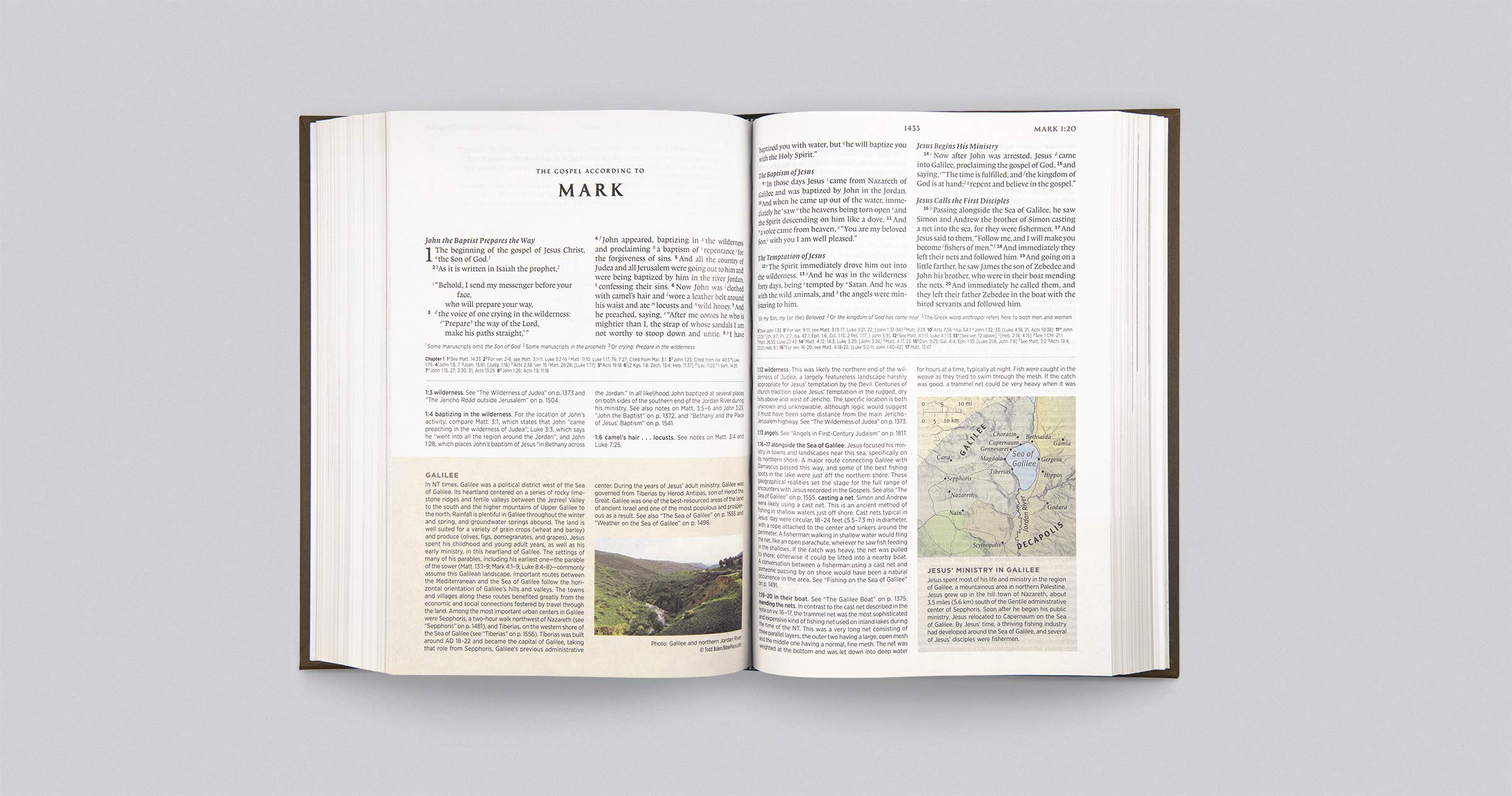 ESV Archaeology Study Bible
