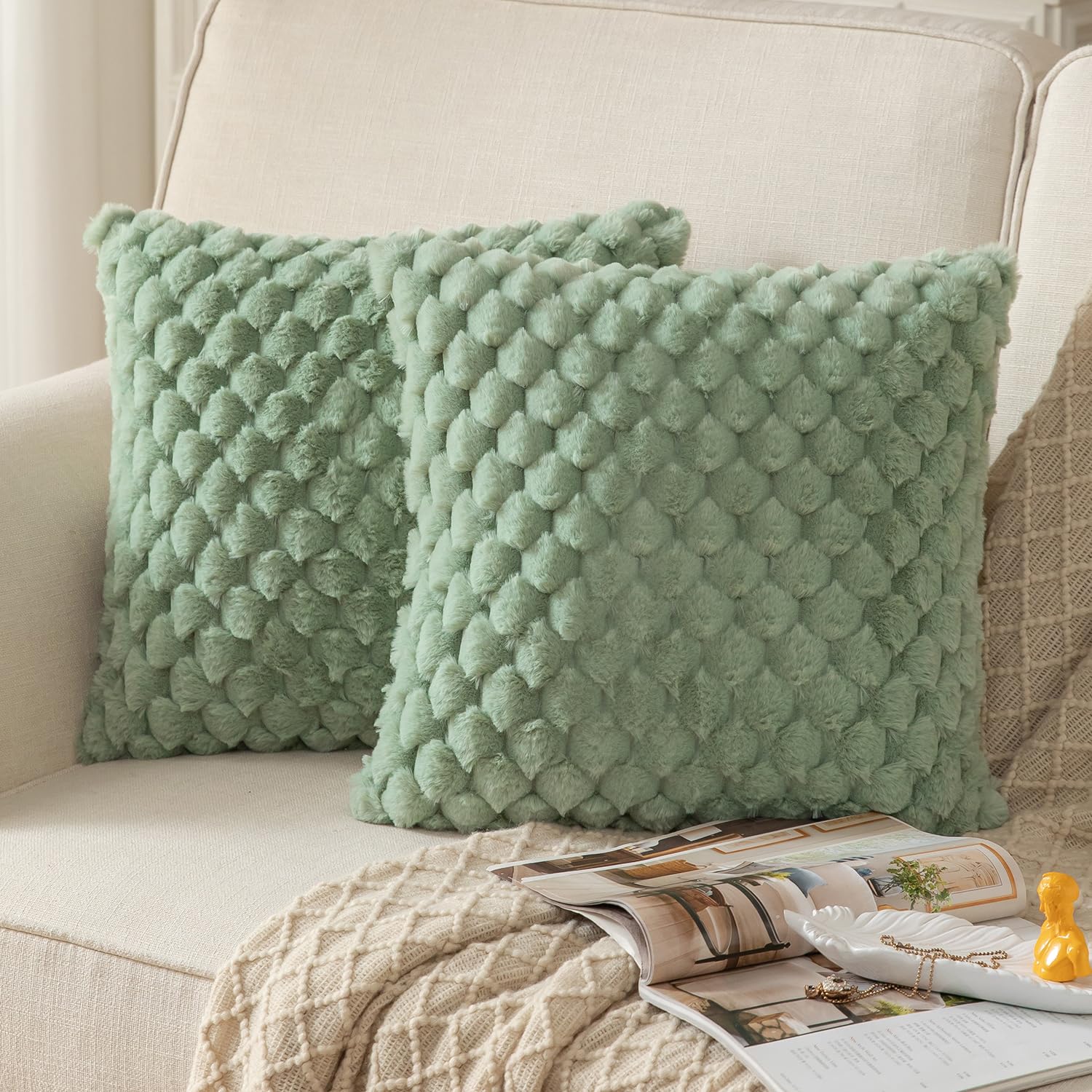Mandioo Pack of 2 Sage Green Super Soft Plush Decorative Cushion Covers 24x24 inch 60x60 cm Wool Velvet Throw Pillow Covers cases Faux Fur fluffy Couch Sofa Bed Livingroom