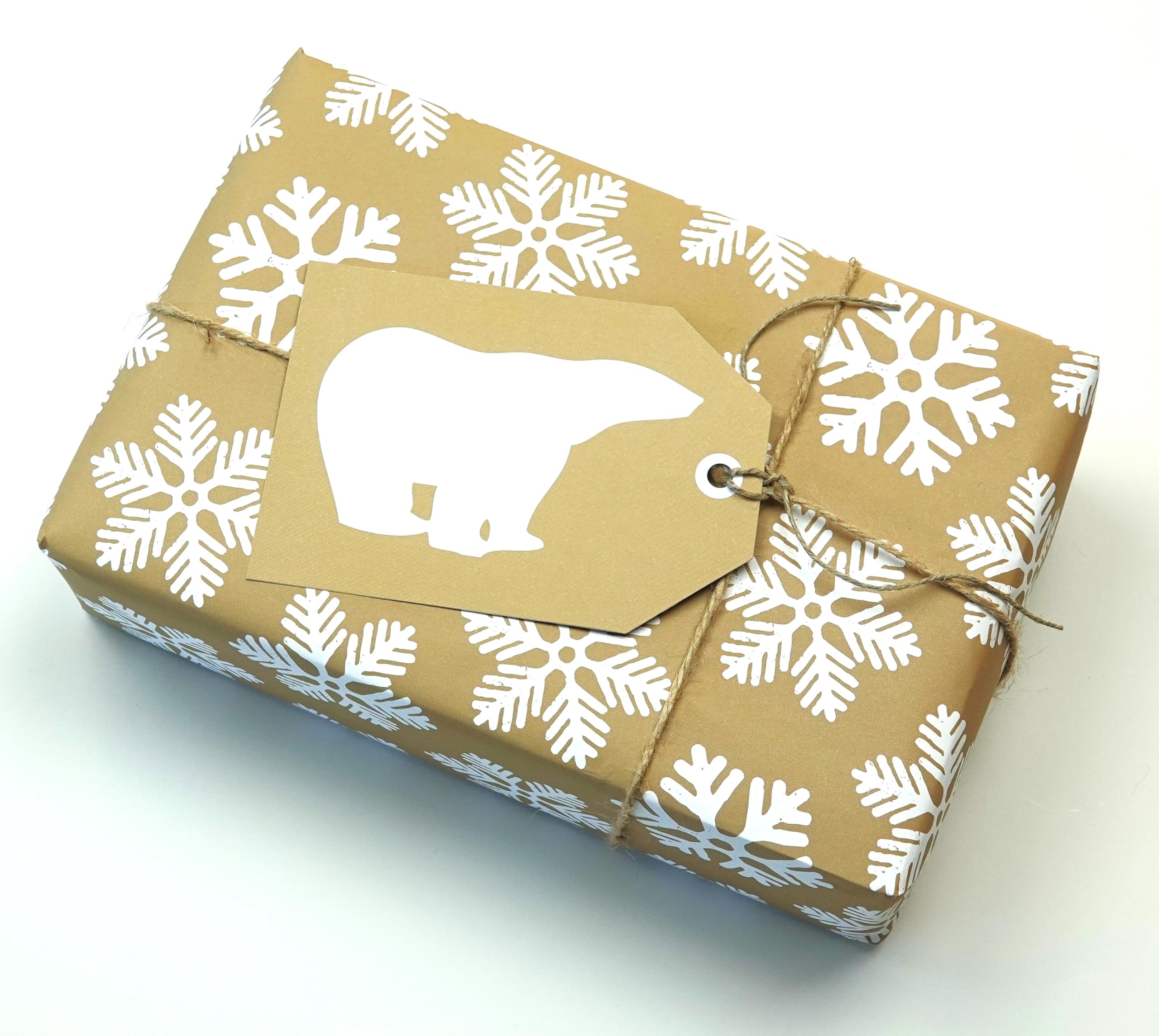 Wrapt Giant XXL Christmas Kraft Gift Tags - 12 Pack, 10x15cm - Christmas Presents Labels with String, Gift Wrapping - Recyclable - Made in UK from Sustainably Sourced Materials (Polar Bear)
