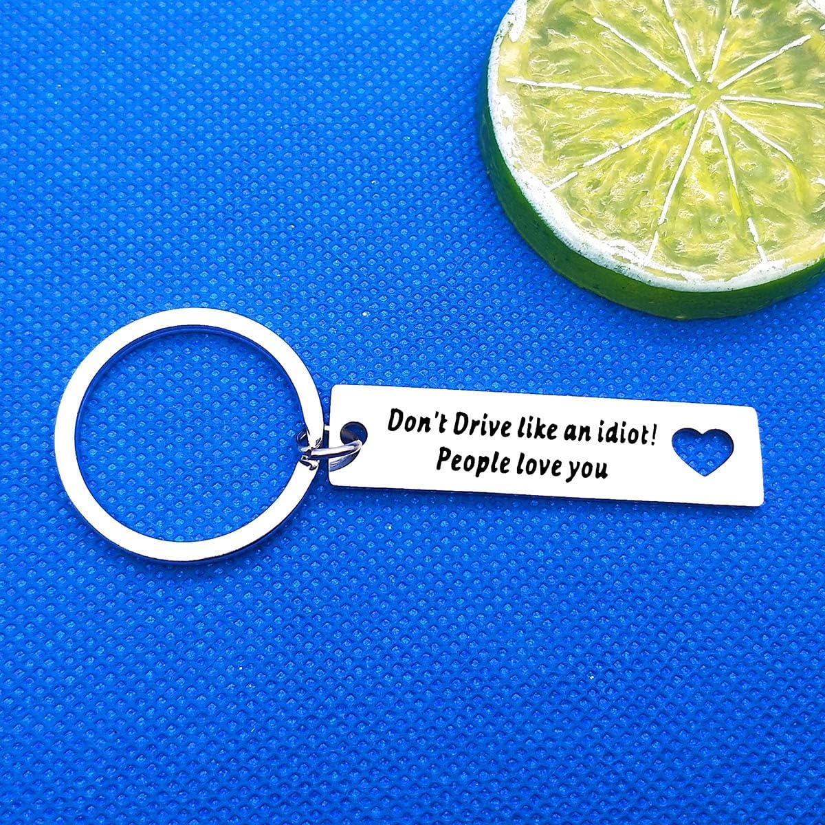New Driver Gift for Women Men Drive Safe Keyring Don’t Driver Like An Idiot Keychain Drive Safe Key Ring for Graduation Gift for Daughter Son Christmas Birthday Gift for Trucker Boyfriend Husband Dad - Image 4