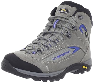 mens hiking shoes for narrow feet