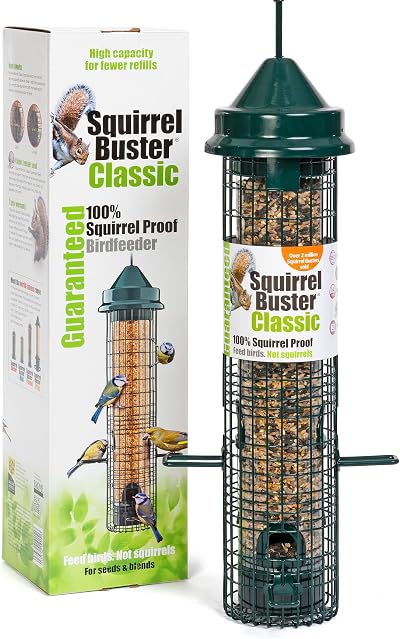 Jacobi Jayne Squirrel Buster Classic Squirrel Proof Bird Feeder 1.4L