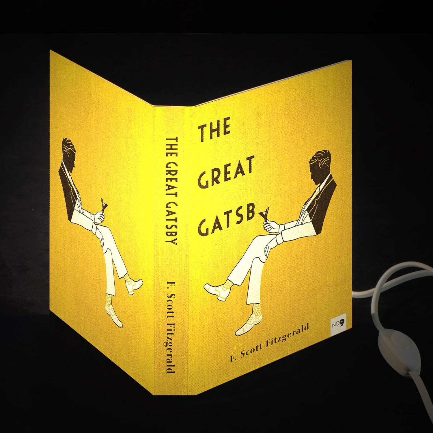 Lampada Retroilluminata Copertina Libro Il Grande Gatsby Abat Book Design By Art Frigo Idea Regalo Complemento D Arredo Originale Francis Scott Fitzgerald Amazon It Illuminazione