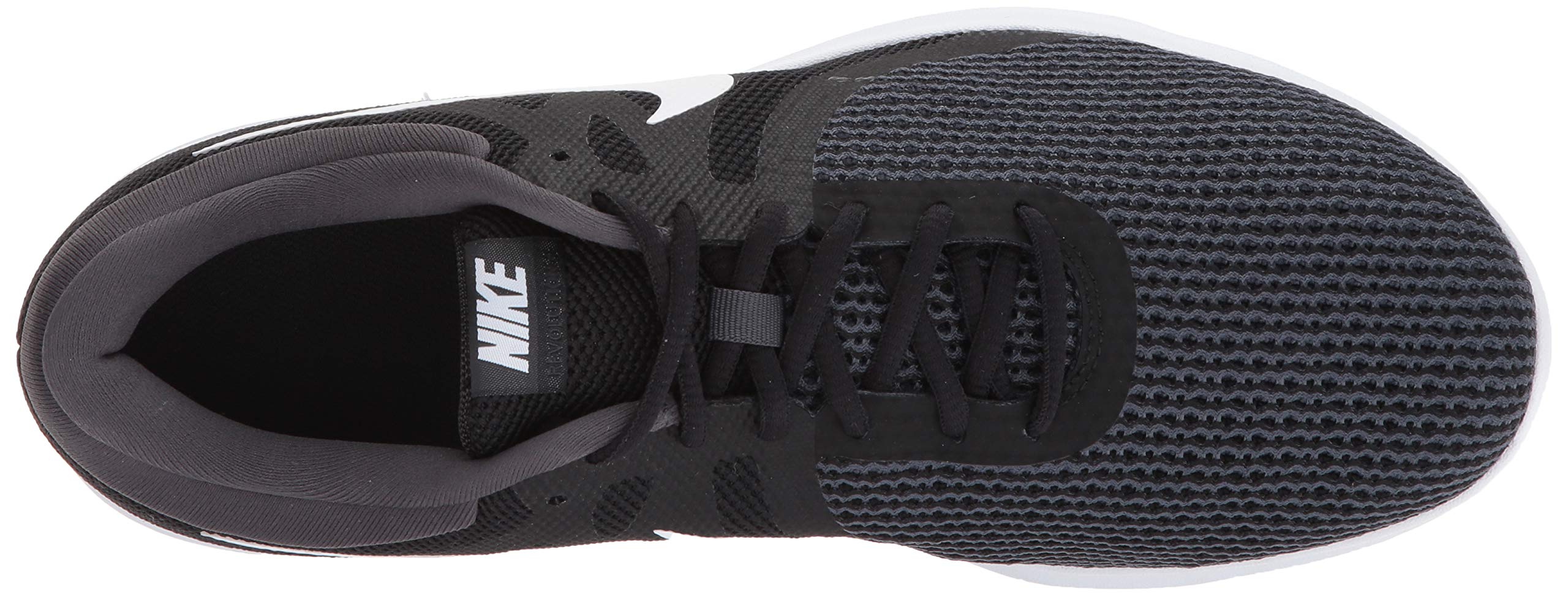 revolution 4 nike