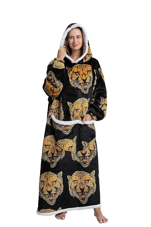 Everglamour Hooded Blanket Adult Sized Costumes, Blue