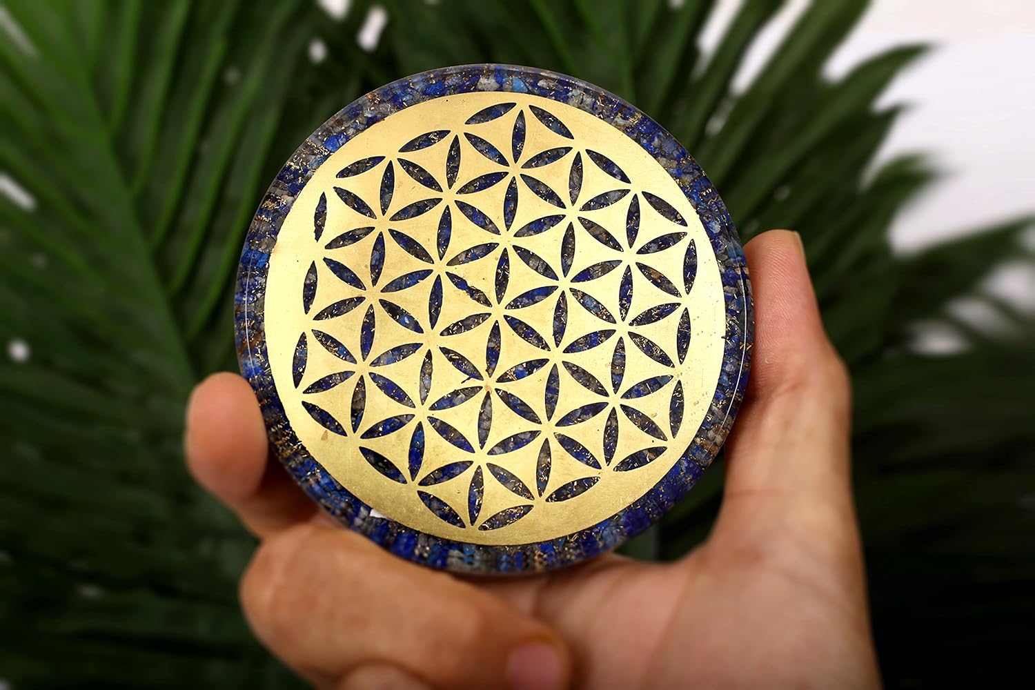 Mixed Media - AJINOH Orgonite Crystal Water Charging Plate –Chakra Balancing Coaster and Positive Energy Generator Flower of Life and with Healing Crystals for Energy Protection(4 Inch Diameter) (LAPIS LAZULI)