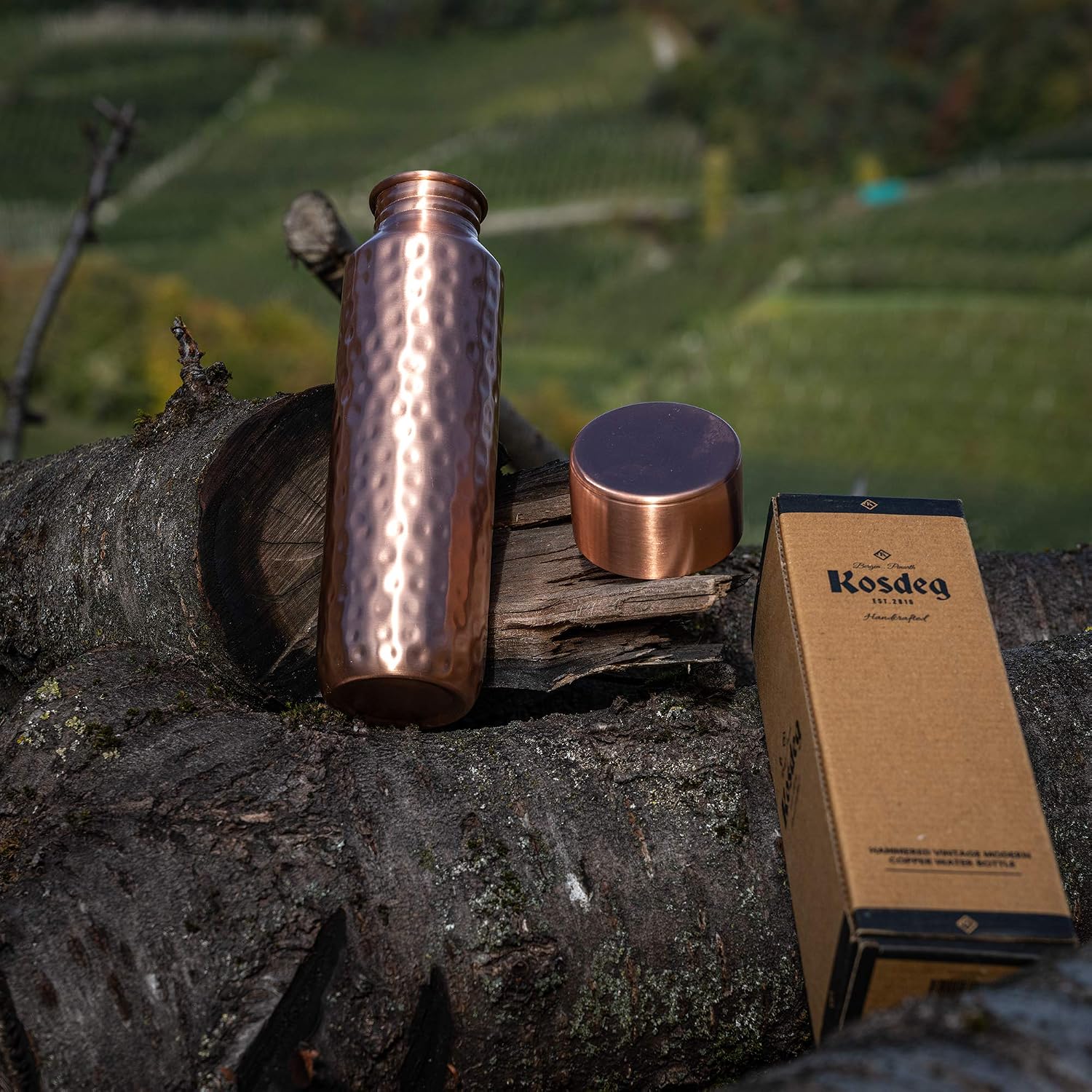 Kosdeg Copper Water Bottle, 0.5L / 17oz, Hammered Vintage Modern Design, An Ayurvedic Copper Vessel For Drinking - Image 5