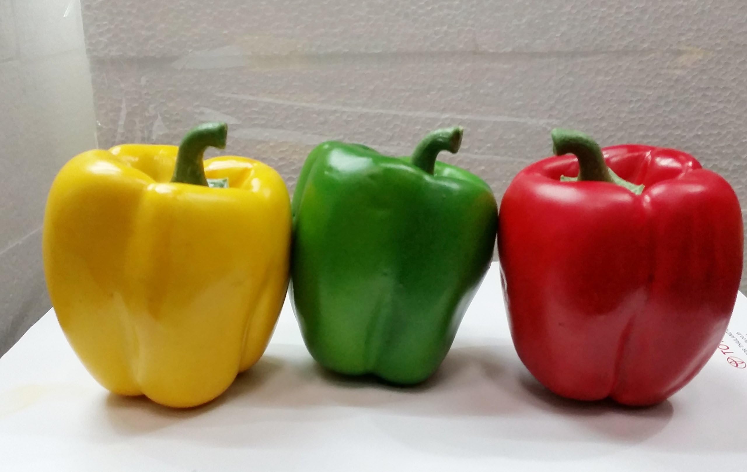 Bell Pepper Artificial Fake Vegetable 3 Pcs (1 Green 1 Yellow 1 Red)