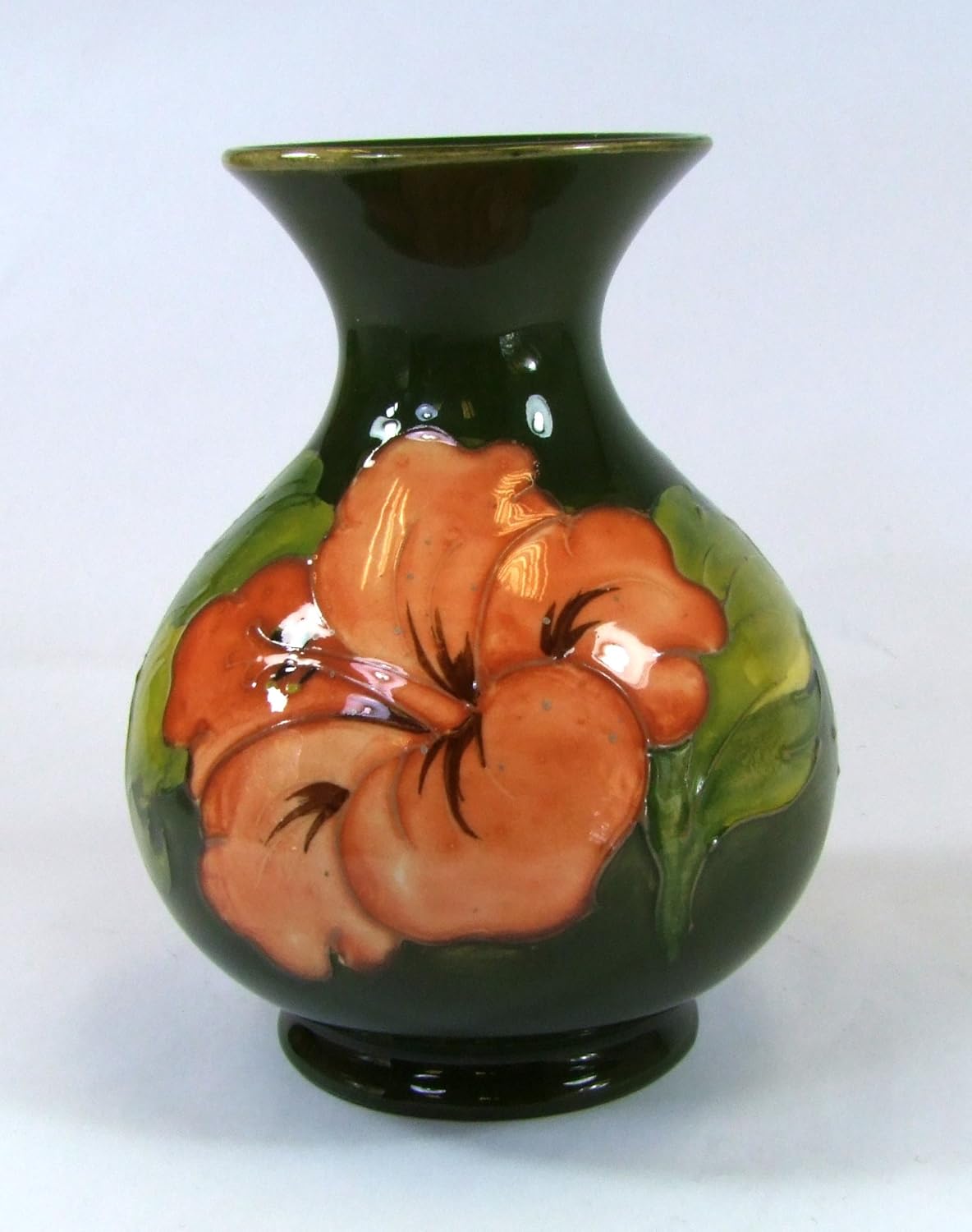 Moorcroft Green Hibiscus Vase Made in England. Amazon.co.uk Kitchen
