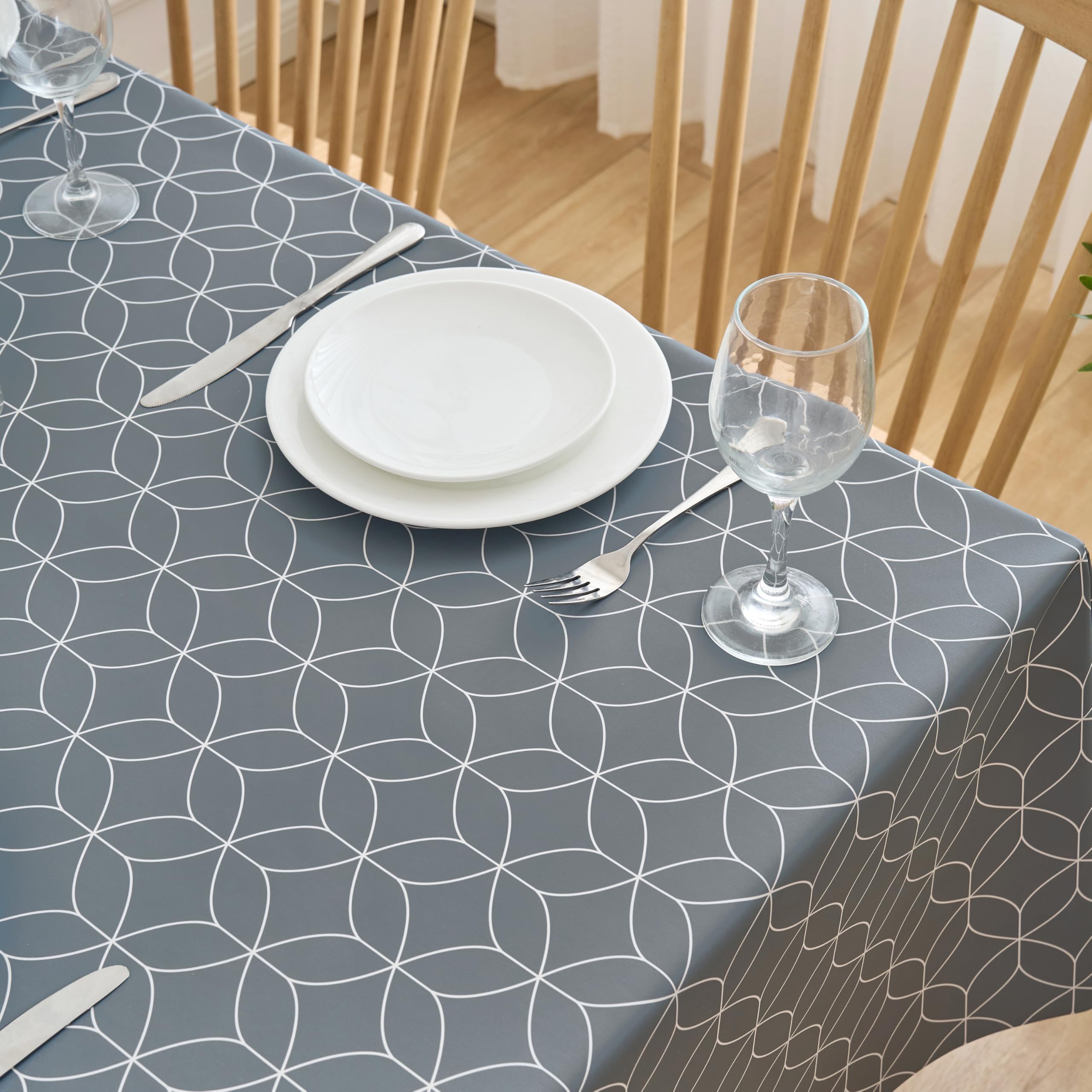 Dehaus® Wipe Clean Table Cloth - Grey Geo Flow - Wipeable PVC Oilcloth Table Cover - Rectangular Plastic Vinyl Tablecloth - Water Resistant Easy Clean - Kitchen Dining Protector (250 x 140cm)