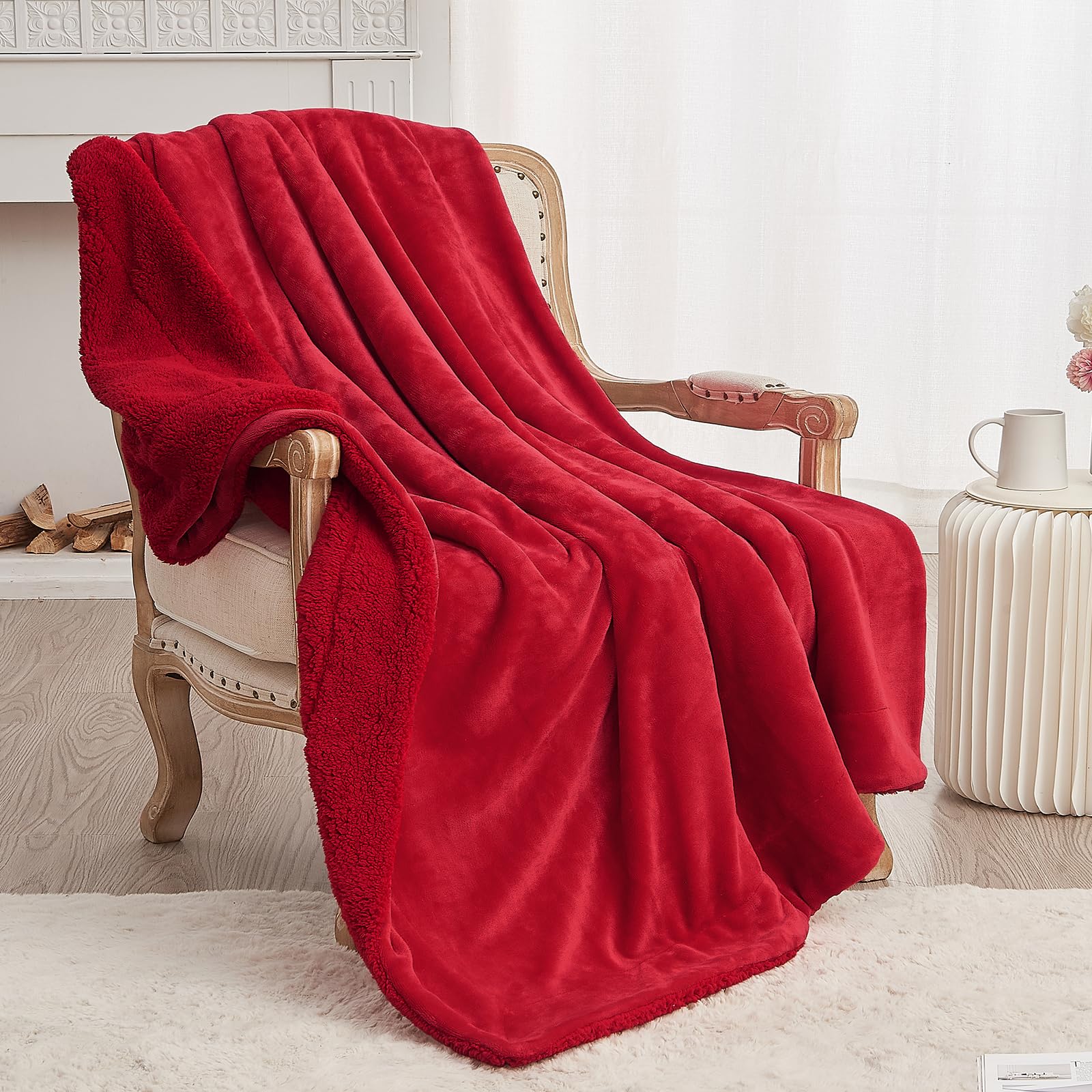 SOCHOW Sherpa Fleece Throw Blanket, Double-Sided Super Soft Luxurious Plush Blanket 150cm×200cm, Classic Red — image 1