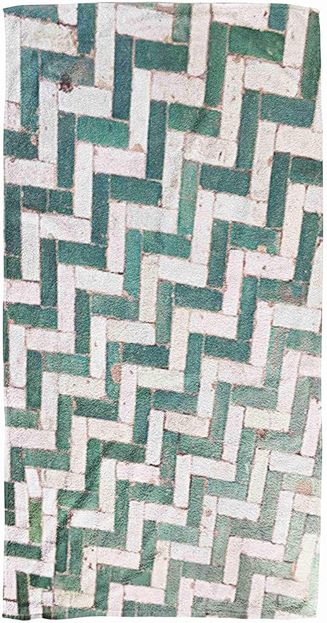 Not Applicable Bath Towels For Travel Green And White Chevron Patterned Floor Tiles In Morocco 30 X 60 Inch Large Bath Towels For Body Bath Swimming Travel Camping Sports 30x60 Amazon De Kuche