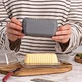 Kilner Silicone Butter Mould Set with 2 Interchangeable Pattern Plates view 3